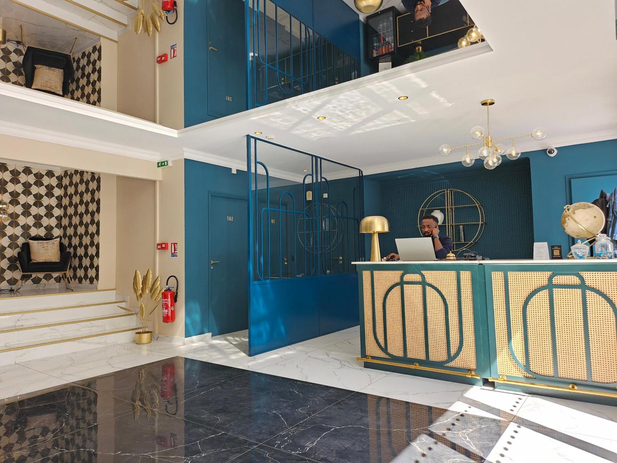 La Caravelle Hotel Aix-en-Provence Bagian luar foto