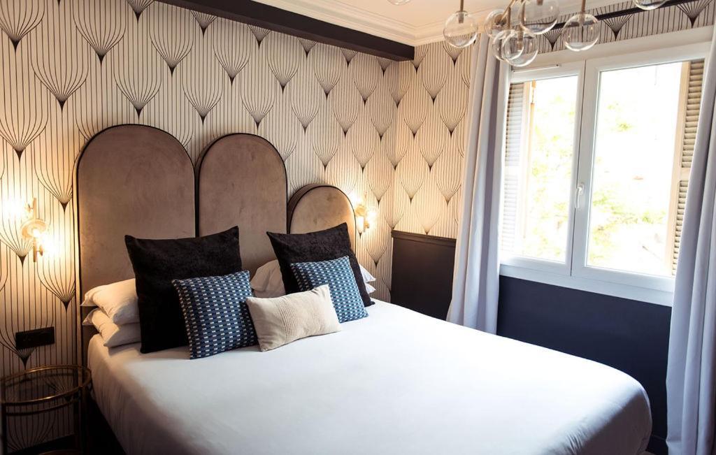 La Caravelle Hotel Aix-en-Provence Bagian luar foto