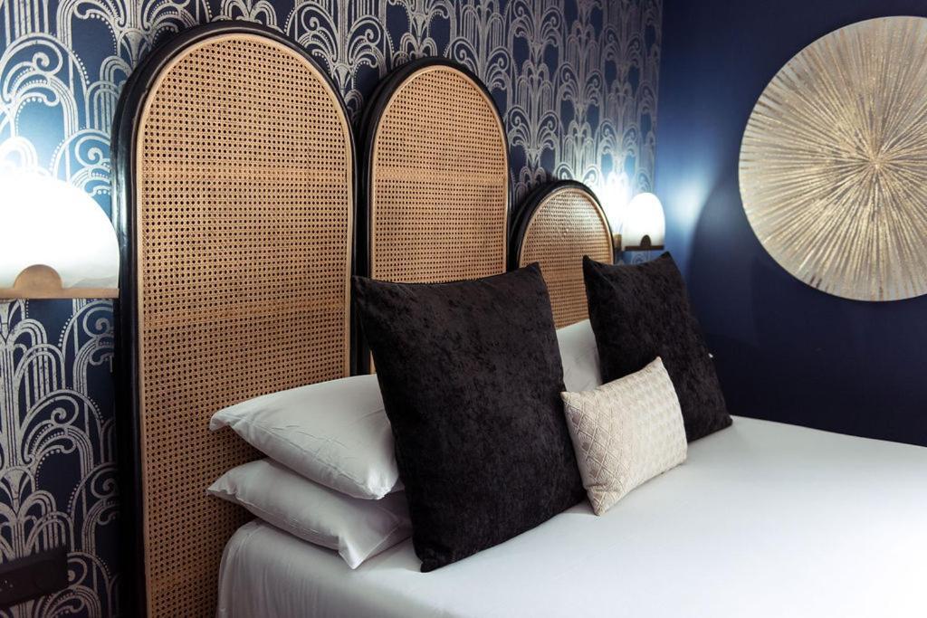 La Caravelle Hotel Aix-en-Provence Bagian luar foto