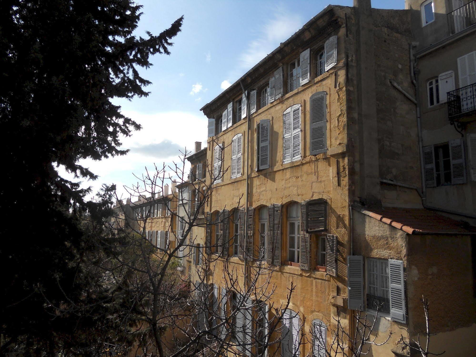La Caravelle Hotel Aix-en-Provence Bagian luar foto